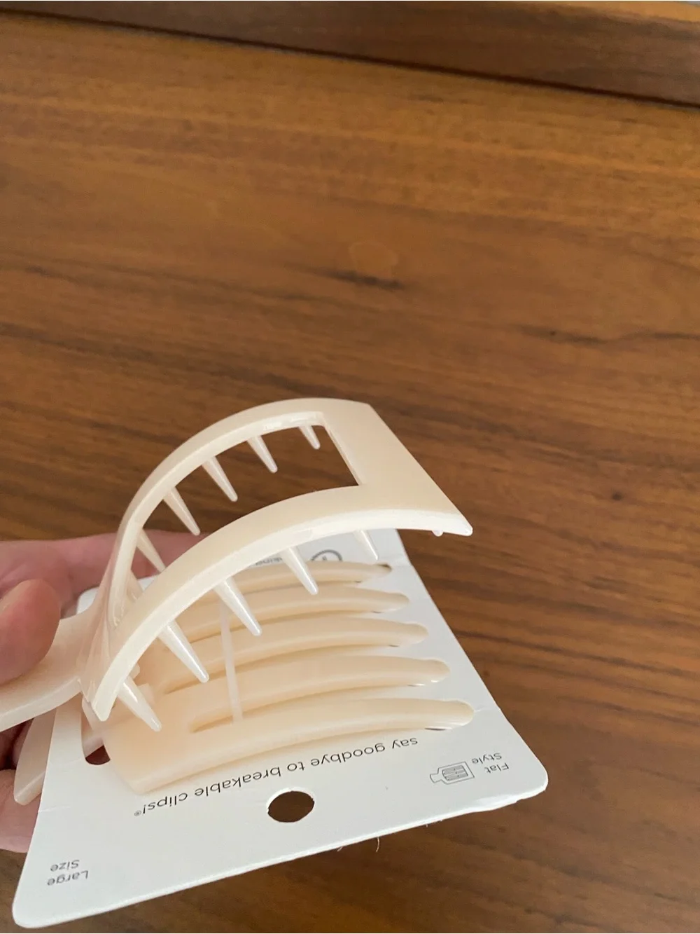 Teleties Large Flat Hair Claw Clip — Cream